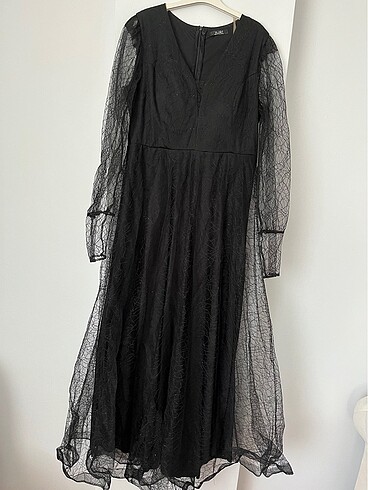 Siyah kolları tül abiye - Görsel 2