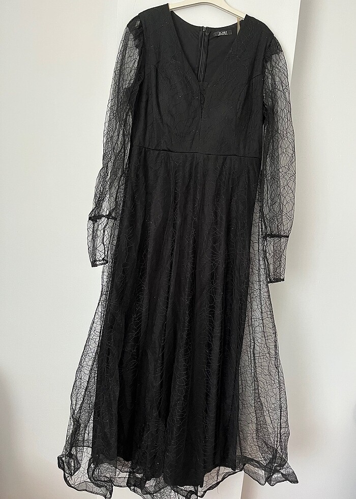 Siyah kolları tül abiye - Görsel 2