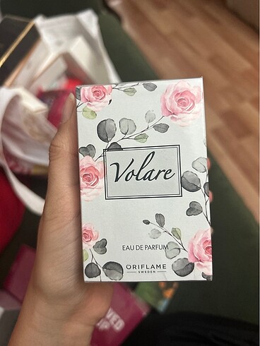 Oriflame kadın parfümü