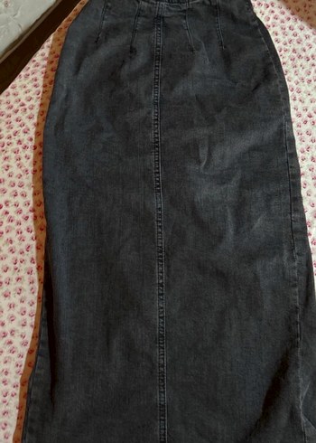 Siyah Yırtmaçlı midi Etek - Görsel 4