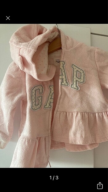 Gap polar sweat