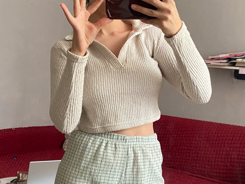 Bej V Yaka Örgü Kadın Keten Kazak - Görsel 4