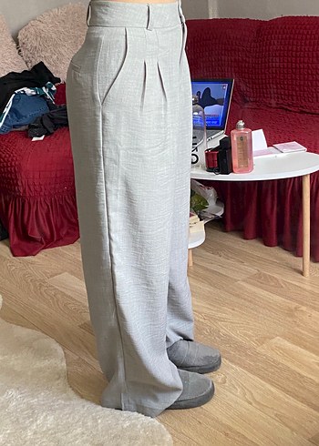Gri Kadın Keten Pilili Bol Kesim Pantolon - Görsel 2