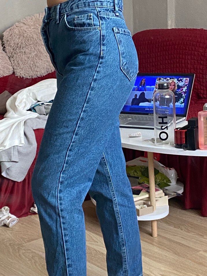 Düğmeli Mavi Loose Fit Midi Kot Pantolon - Görsel 4