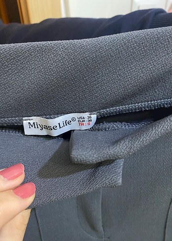 Düğmeli Gri Kumaş Pantolon - Görsel 2