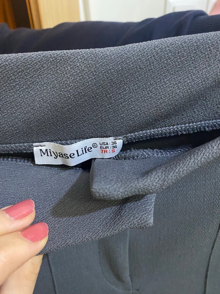 Düğmeli Gri Kumaş Pantolon - Görsel 2