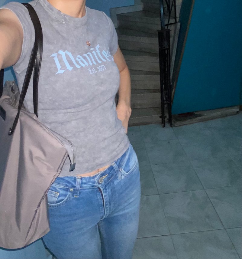 Gri Baskılı Denim Kadın Tişört - Görsel 2