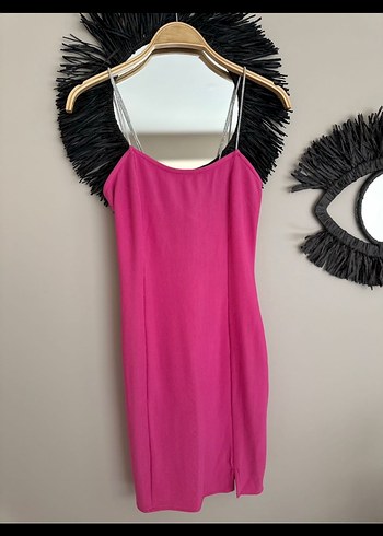 Bershka Pembe Zincir Detaylı Mini Halter Elbise