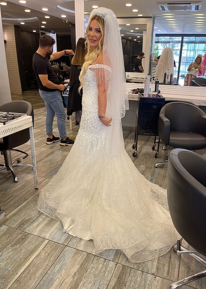 Taş işlemeli balık model gelinlik - Görsel 4