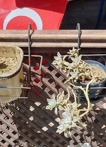 Diğer Metal balkon çiçek askısı