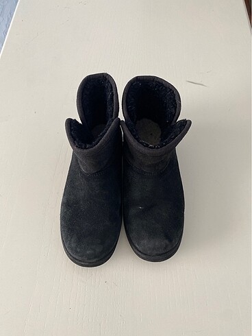 Ugg Ugg 30 numara