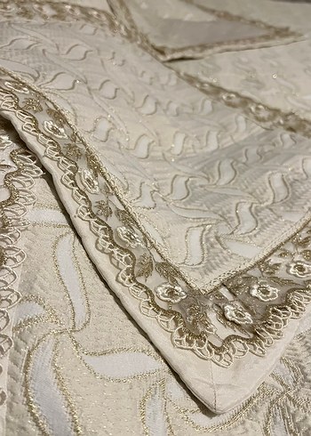 Işıltılı pike yatak örtüsü - Görsel 7