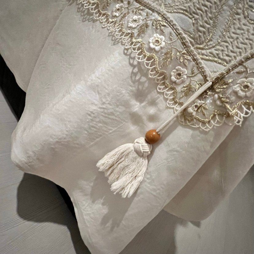 Işıltılı pike yatak örtüsü - Görsel 4