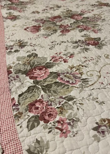 Beyaz Çiçek Desenli Yatak Örtüsü - Görsel 7