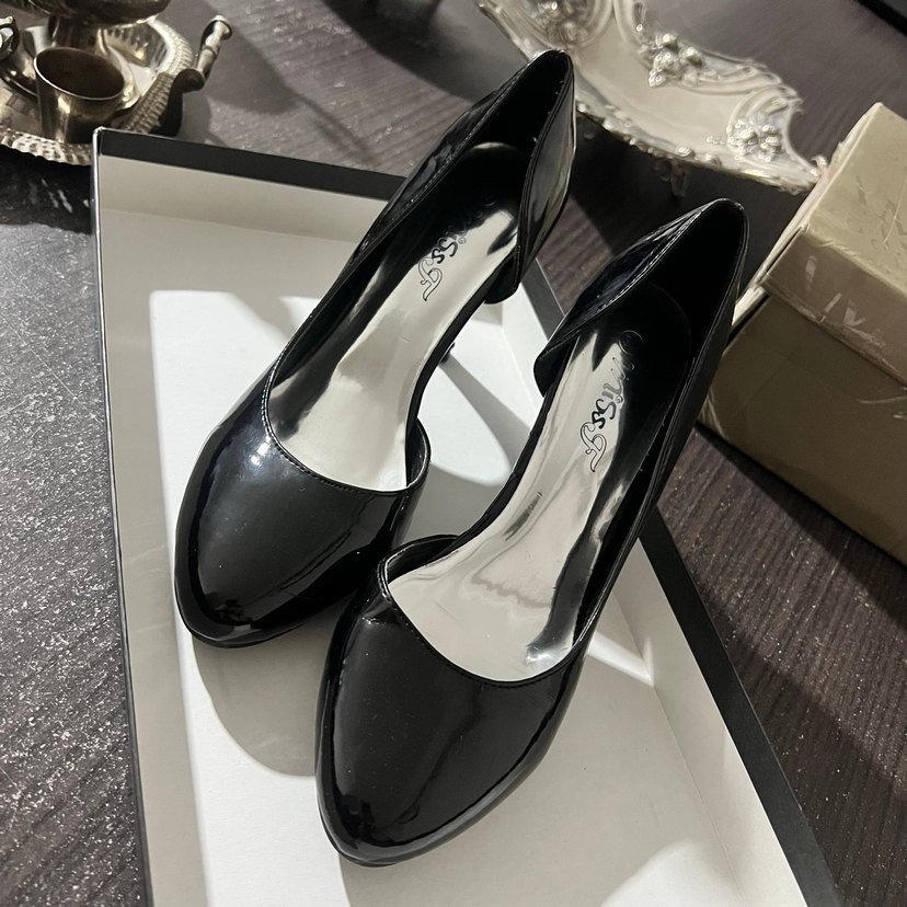 Siyah Parlak Rugan Stiletto Topuklu Kadın Ayakkabı - Görsel 5