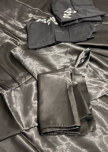 Saten siyah Nevresim ve Çarşaf Takımı - Görsel 6