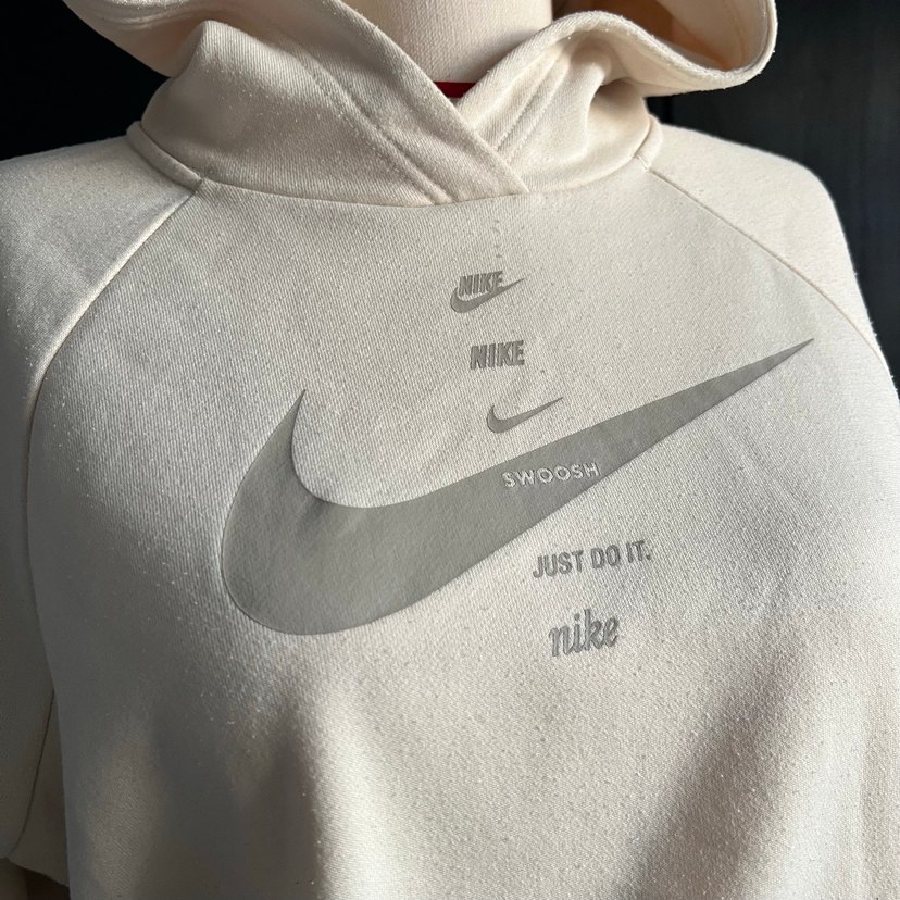 Kadın açık sarı Nike Kapüşonlu Sweatshirt - Görsel 2