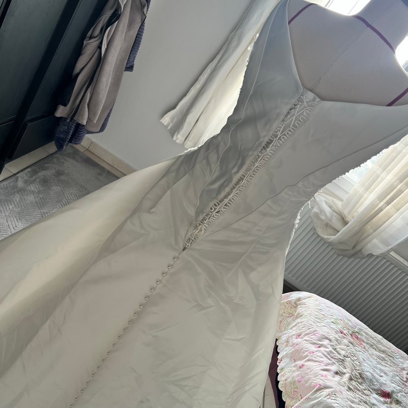 Saten Beyaz A-Line Gelinlik - Görsel 3