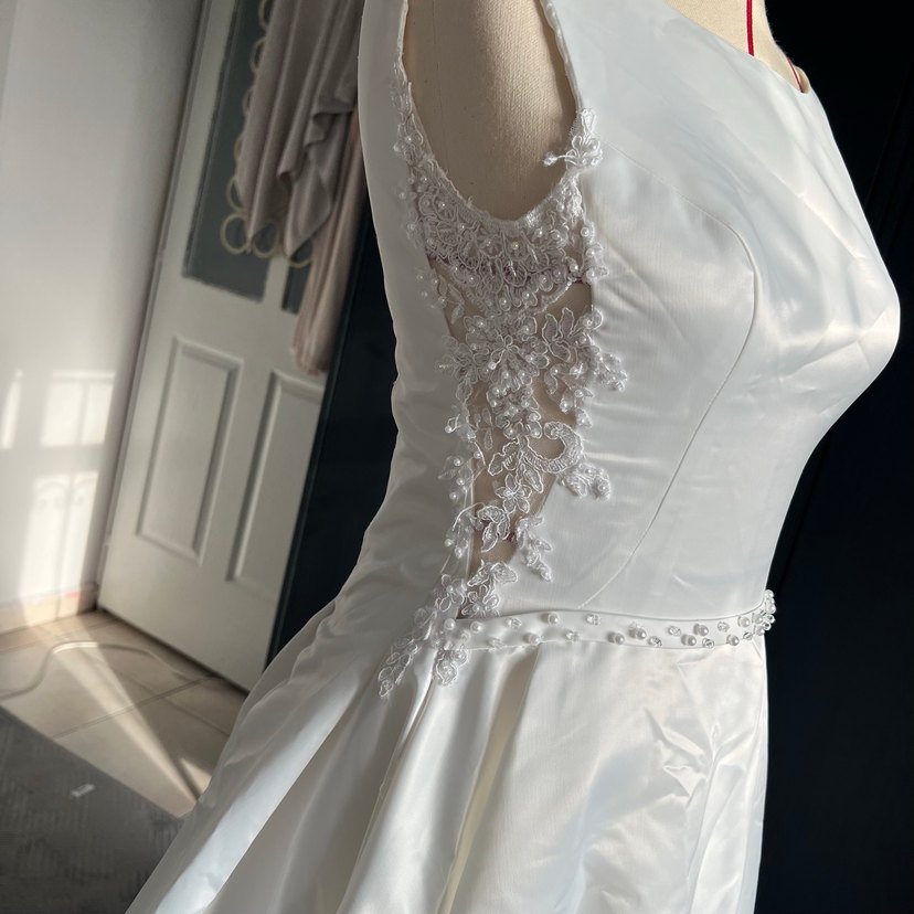 Saten Beyaz A-Line Gelinlik - Görsel 2