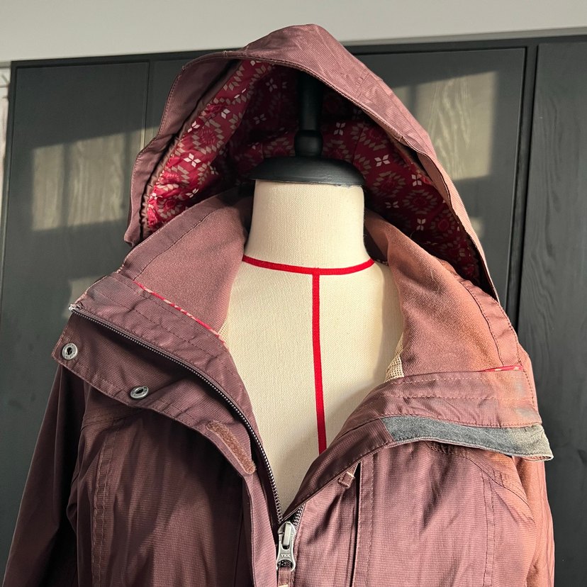 Yüksek Yakalı Koyu Bordo kadın rüzgarlık yağmurluk - Görsel 3