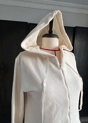 Kapüşonlu Beyaz krem polar ev elbisesi - Görsel 3