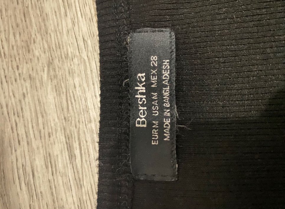 Düğmeli V-Yaka bluz - Görsel 3