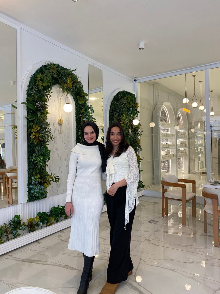 Beyaz Örgü Uzun Elbise - Görsel 4