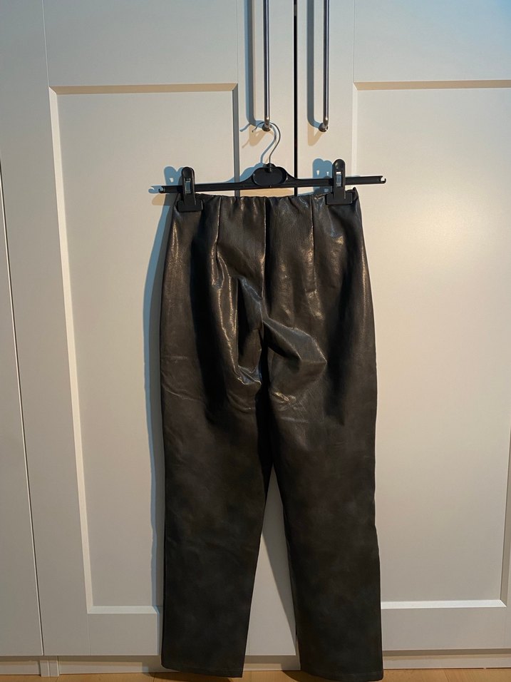 CALZEDONIA Gri Termal Deri Pantolon - Görsel 4