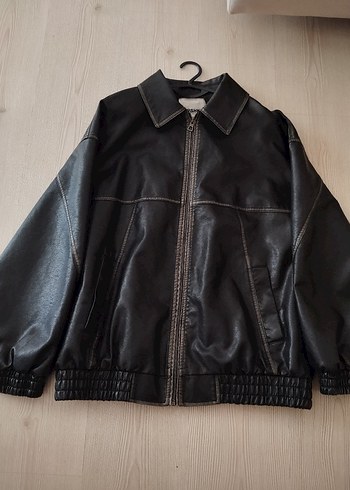 Bershka siyah deri ceket