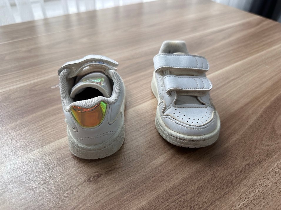 Adidas Beyaz  Çocuk Spor Ayakkabı - Görsel 2