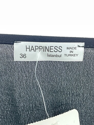 36 Beden siyah Renk Happiness Bluz %70 İndirimli.