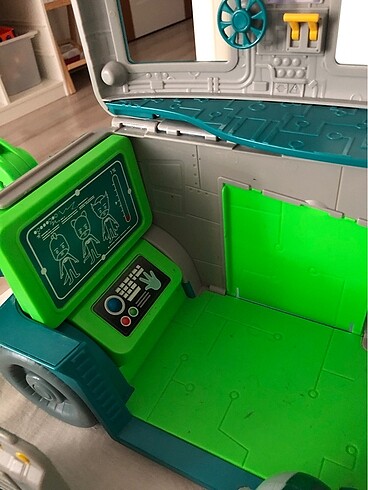 Beden Renk Pjmasks romeo laboratuvarı