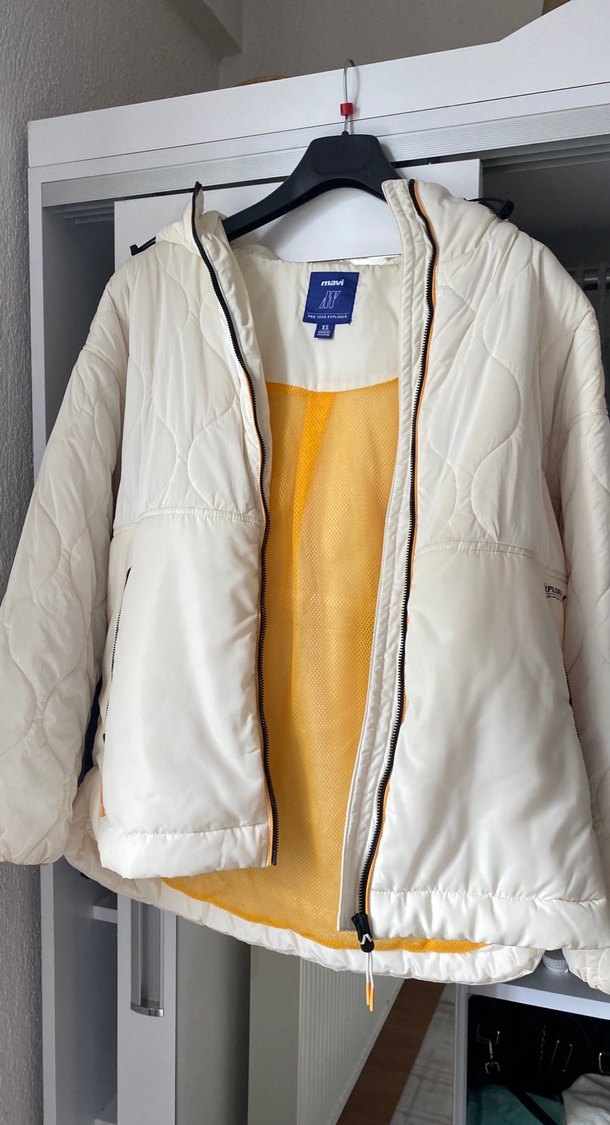 Beyaz Fermuarlı Kadın Kış Montu - Görsel 5