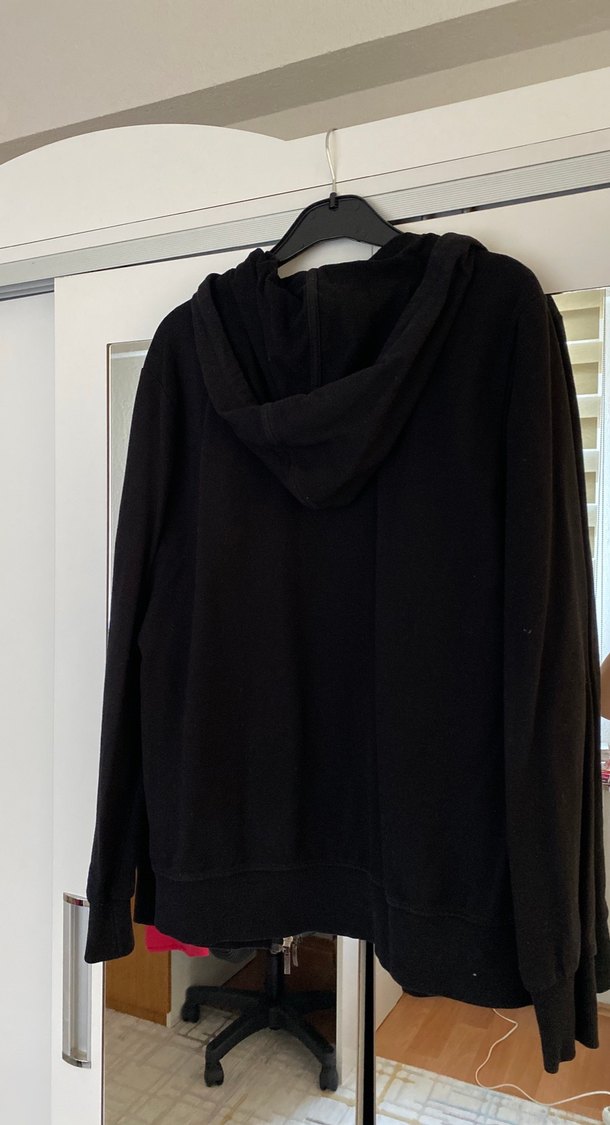 Siyah Kapüşonlu Fermuarlı Kadın Ceket - Görsel 3