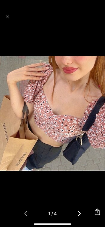 Zara Çiçekli bluz