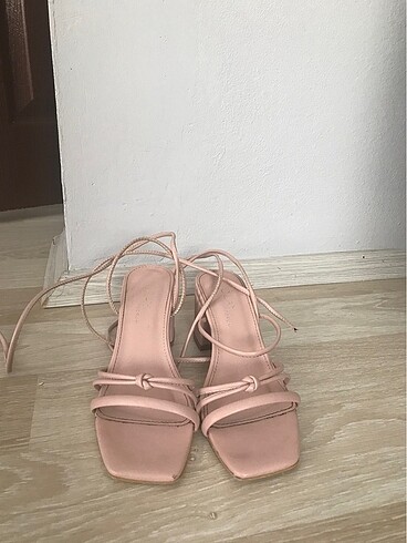 Diğer Topuklu sandalet
