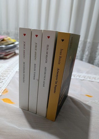 Klasik Roman Seti - 4 Kitap