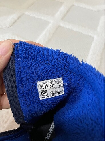 24 Beden lacivert Renk Adidas çocuk bot