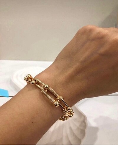 Tiffany&Co Zincir Detay Taşlı Bileklik
