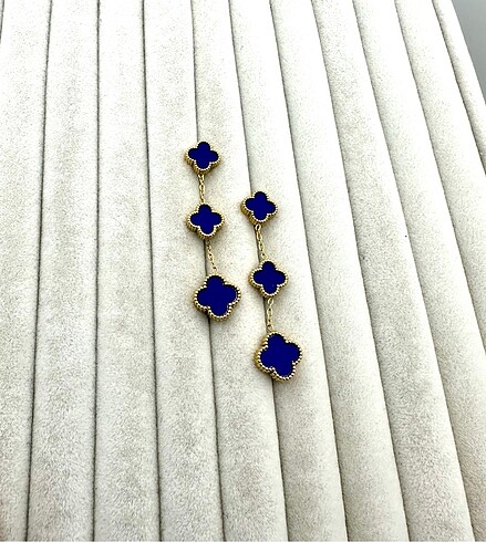 Van Cleef & Arpels Van Cleef Tasarım Üç Yoncalı Lacivert Küpe