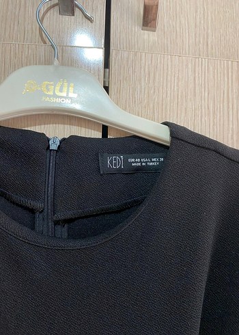 Diğer Düğmeli Nakışlı Siyah Midi Elbise