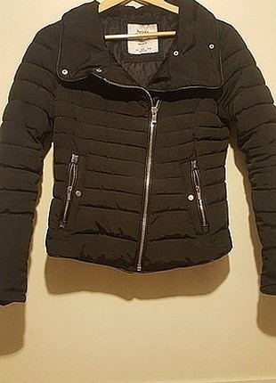 Bershka Mont