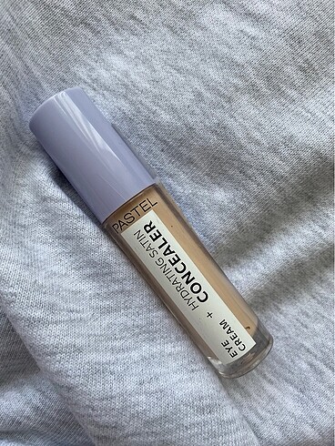 PASTEL hydrating satin kapatıcı no 62