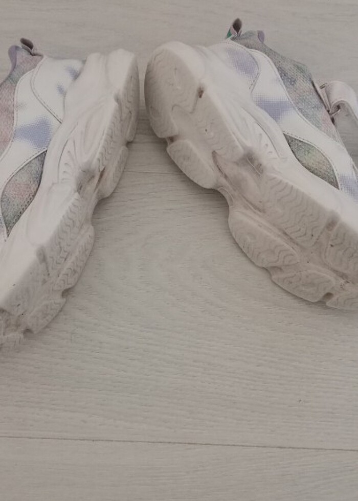 Spor ayakkabı - Görsel 2