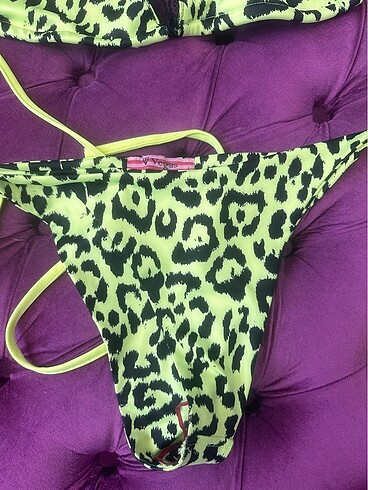 m Beden Neon leopar desenli bikini
