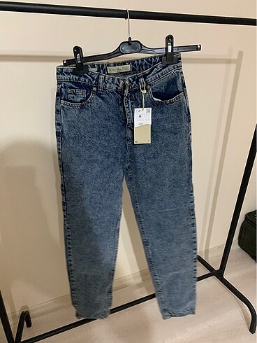 BERSHKA yeni jean