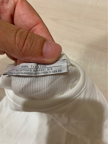 Zara Zara kısa top