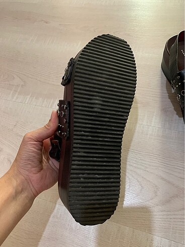 41 Beden siyah Renk Zara sandalet