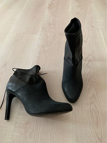 Zara bot