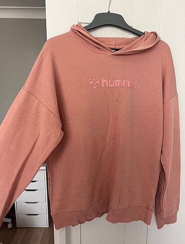 HUMMEL SWEATSHİRT